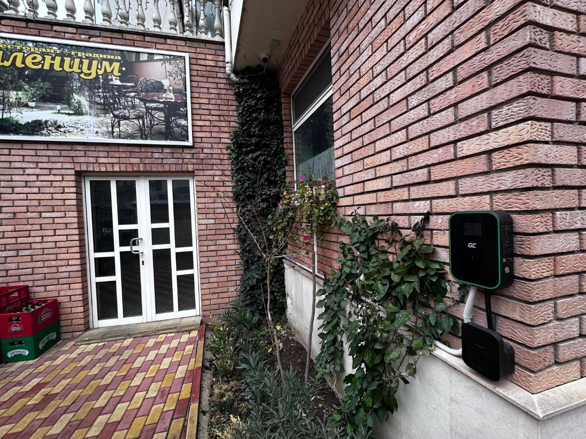 Хотел Милениум Yambol Exterior photo